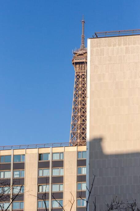Luxurious 3 Min Walk From Eiffel Tower Διαμέρισμα Παρίσι Εξωτερικό φωτογραφία